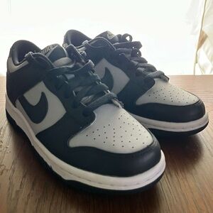 Nike Dunk Low Georgetown Sneakers Kids Size 4Y
